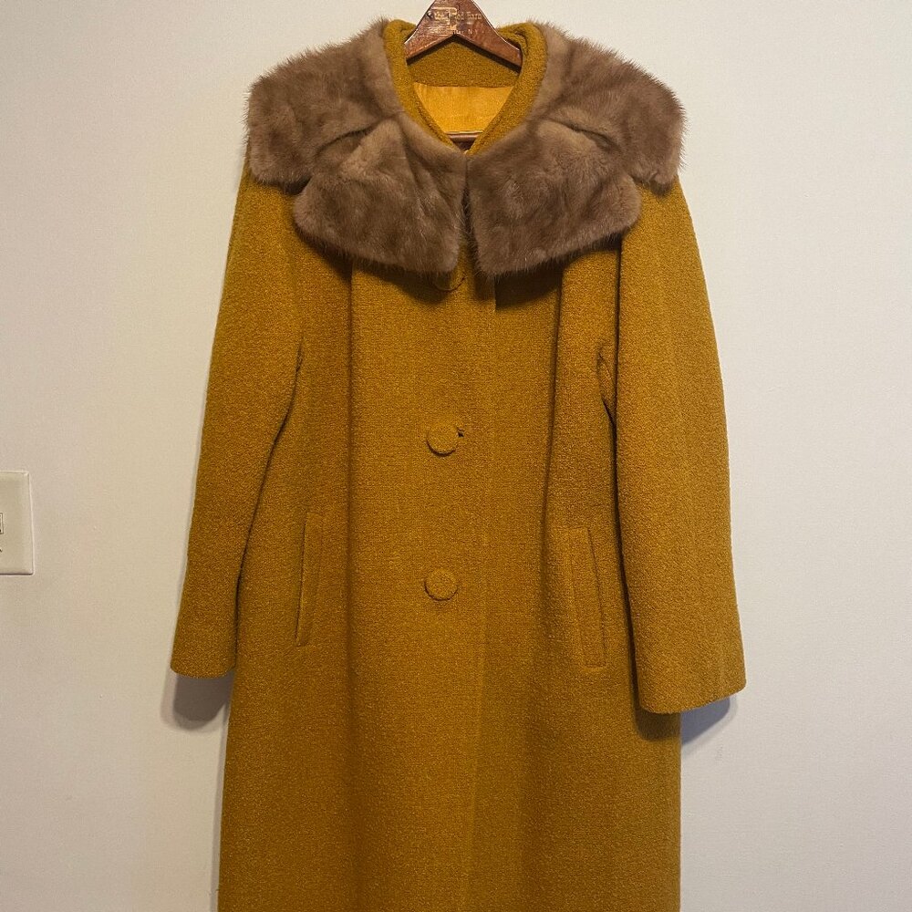 Vintage Mary Lane Mustard Yellow Boucle Winter Coat with Faux Fur collar